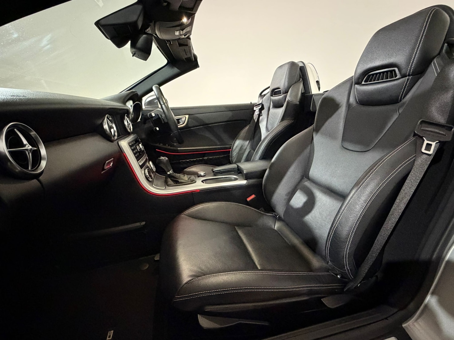 Used Mercedes-Benz SLK 2013 for sale - 76744865: Photo 23