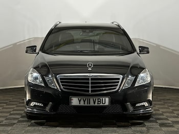 Used Mercedes-Benz E-Class 2011 for sale - 76006070: Photo 2