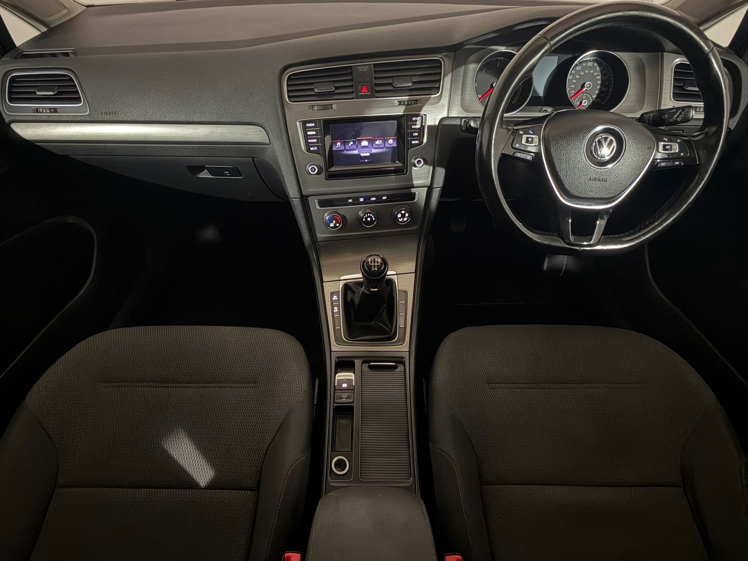 Used Volkswagen Golf 2013 for sale - 77674580: Photo 10