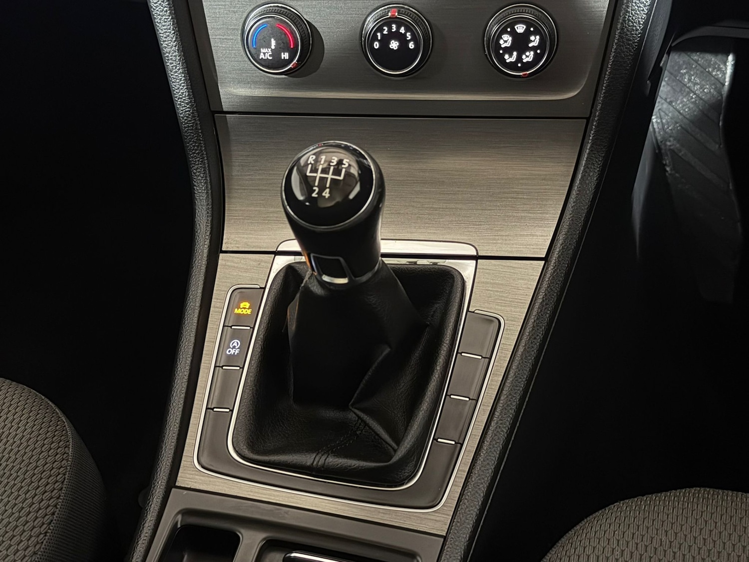 Used Volkswagen Golf 2013 for sale - 77674580: Photo 14