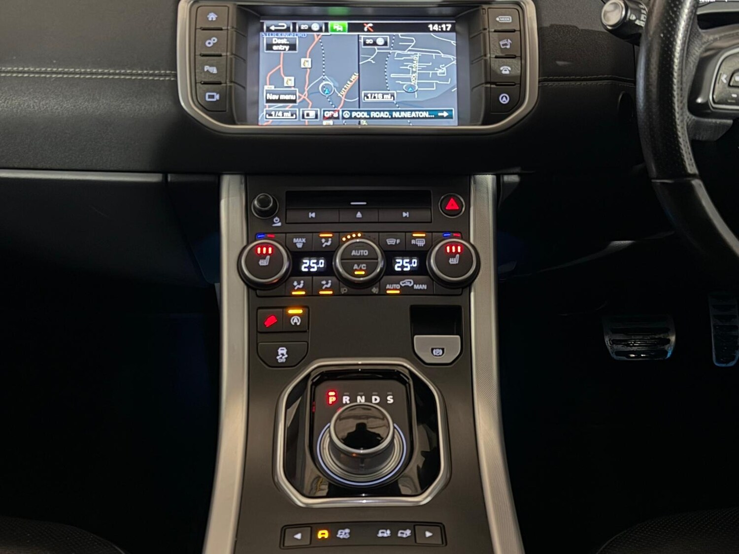 Used Land Rover Range Rover Evoque 2015 for sale - 77551606: Photo 14