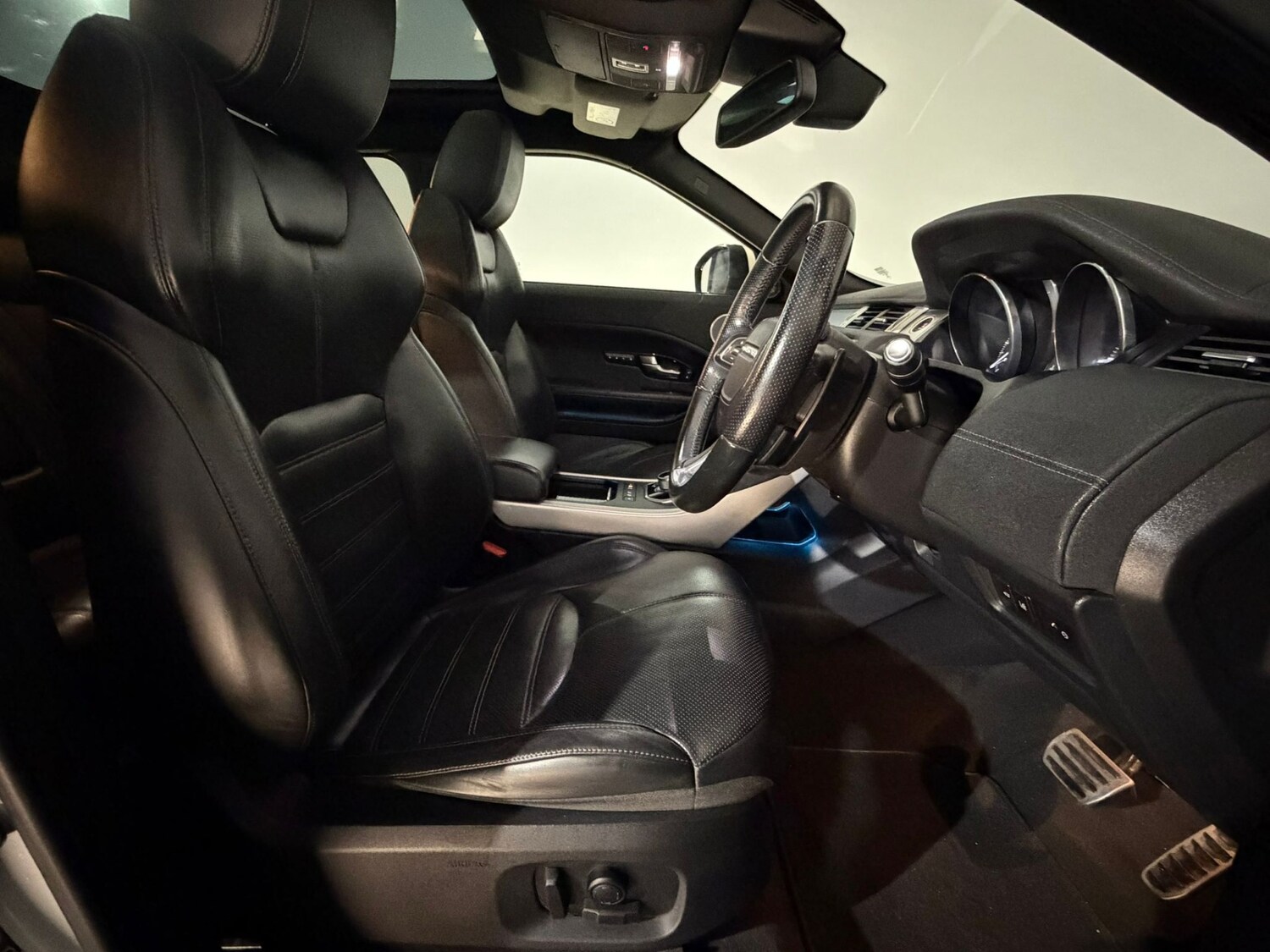 Used Land Rover Range Rover Evoque 2015 for sale - 77551606: Photo 16