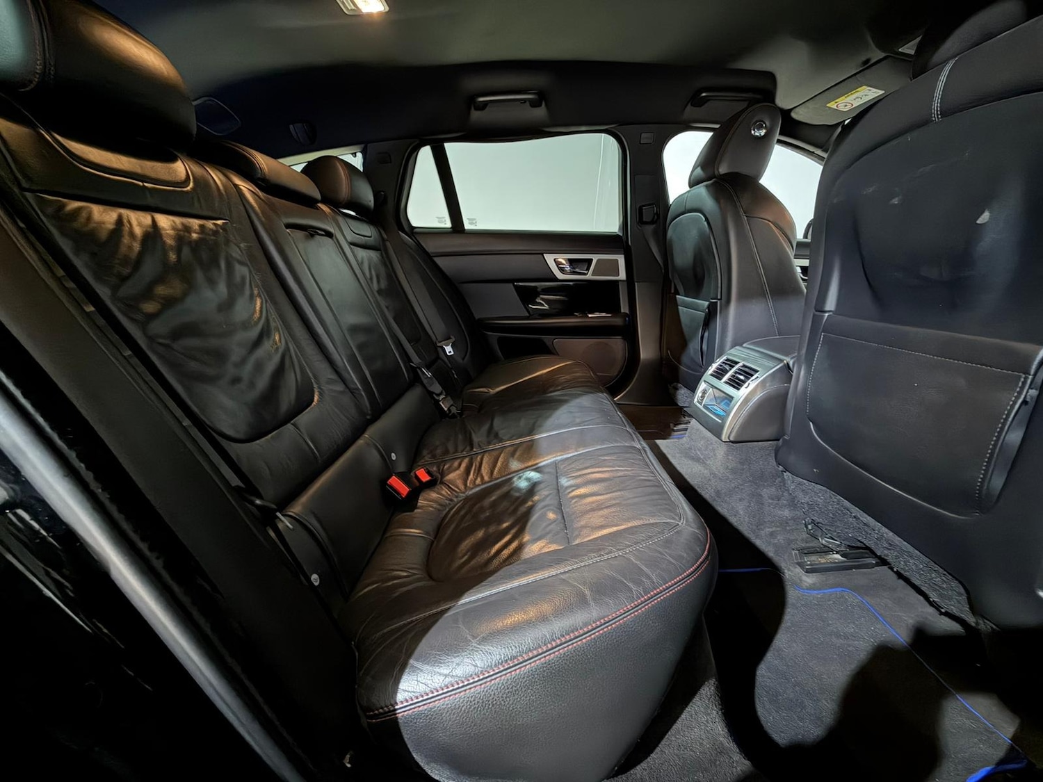 Used Jaguar XF 2015 for sale - 76419933: Photo 18