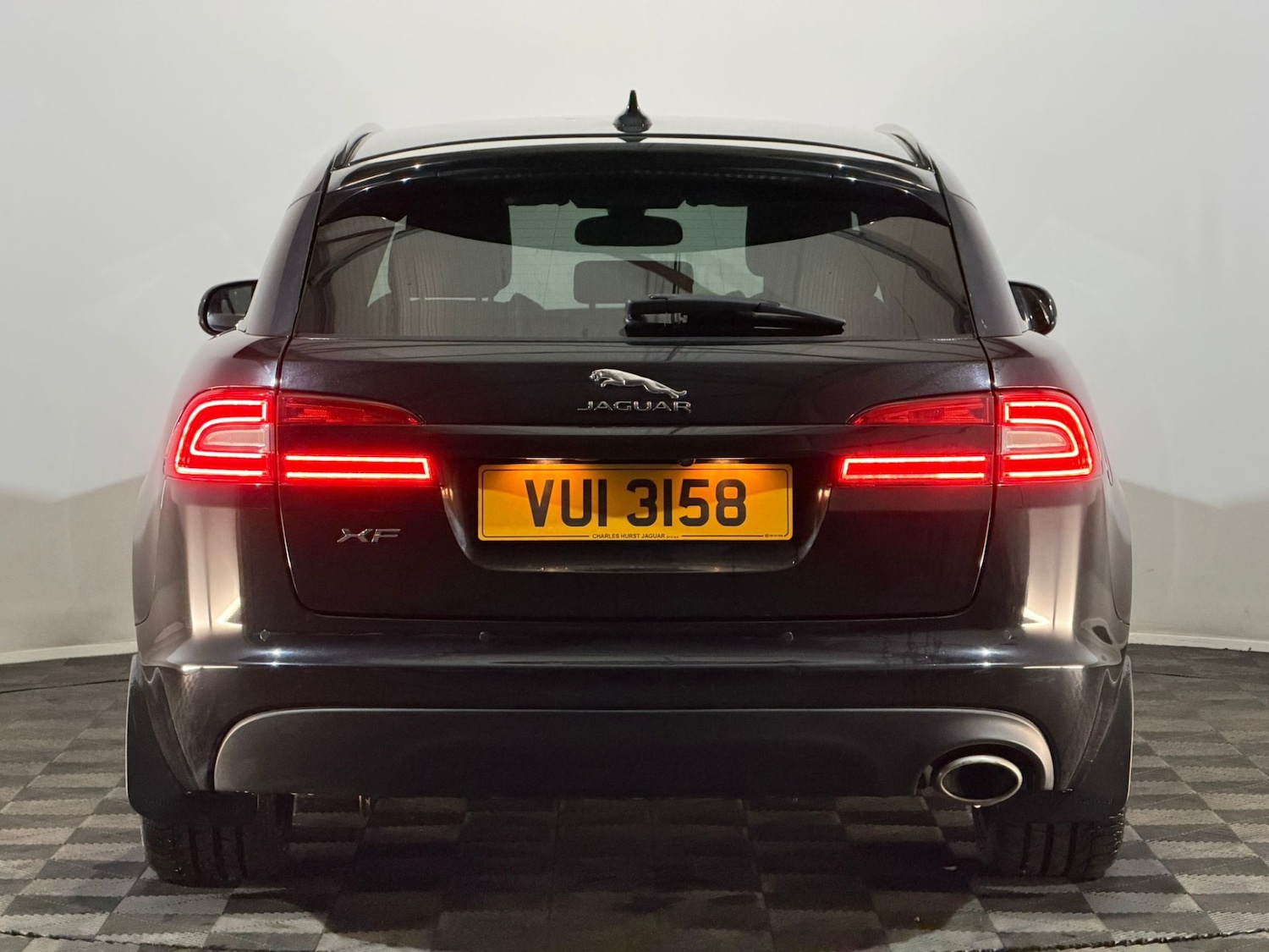 Used Jaguar XF 2015 for sale - 76419933: Photo 7