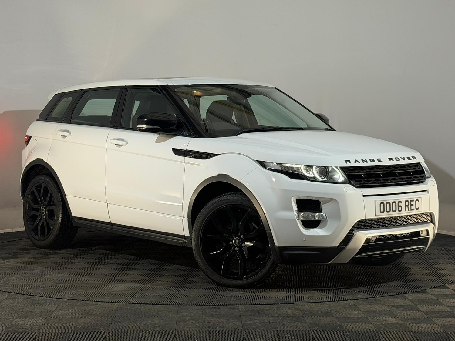 Used Land Rover Range Rover Evoque 2011 for sale - 77282818: Photo 1