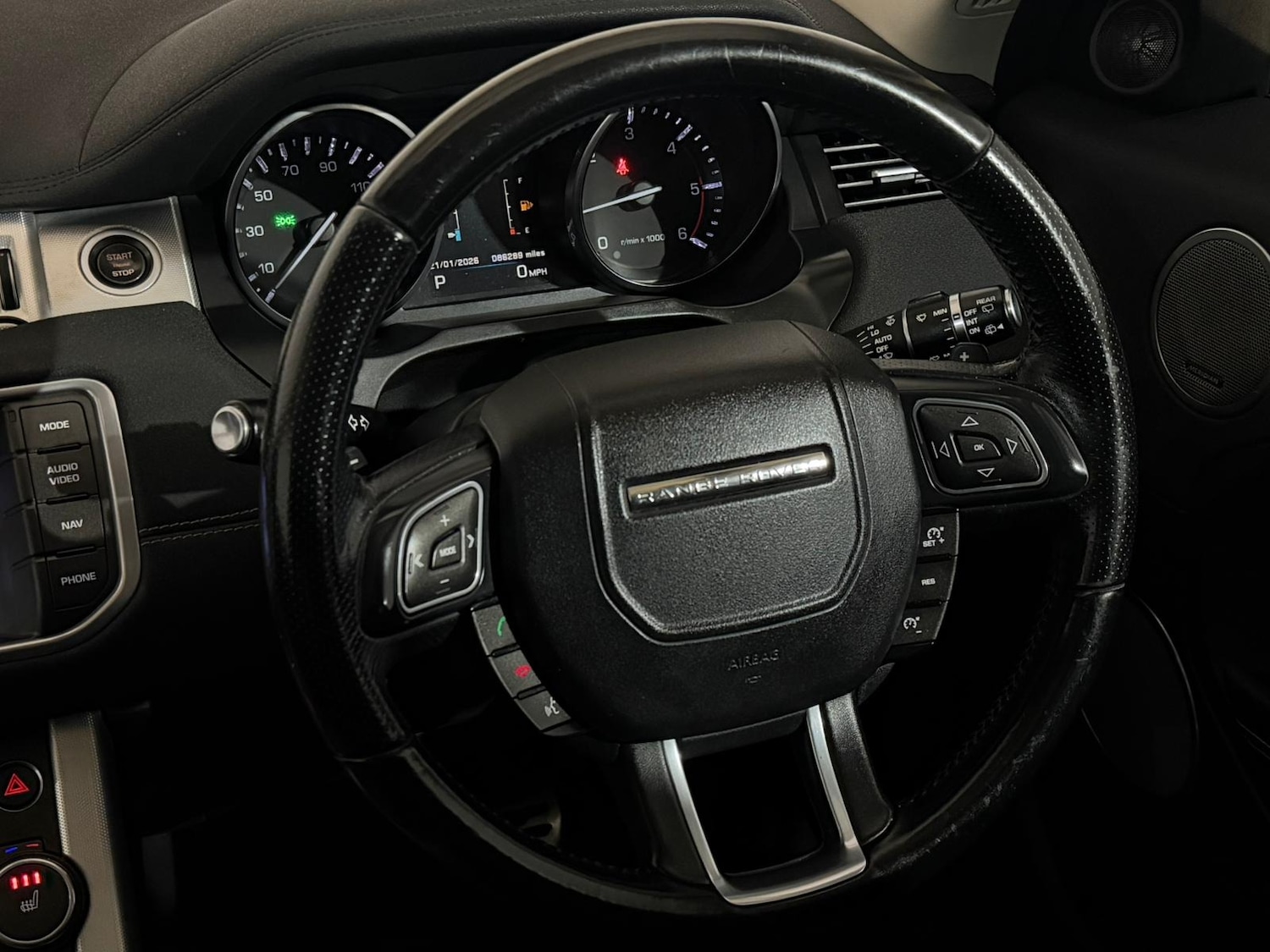 Used Land Rover Range Rover Evoque 2011 for sale - 77282818: Photo 11