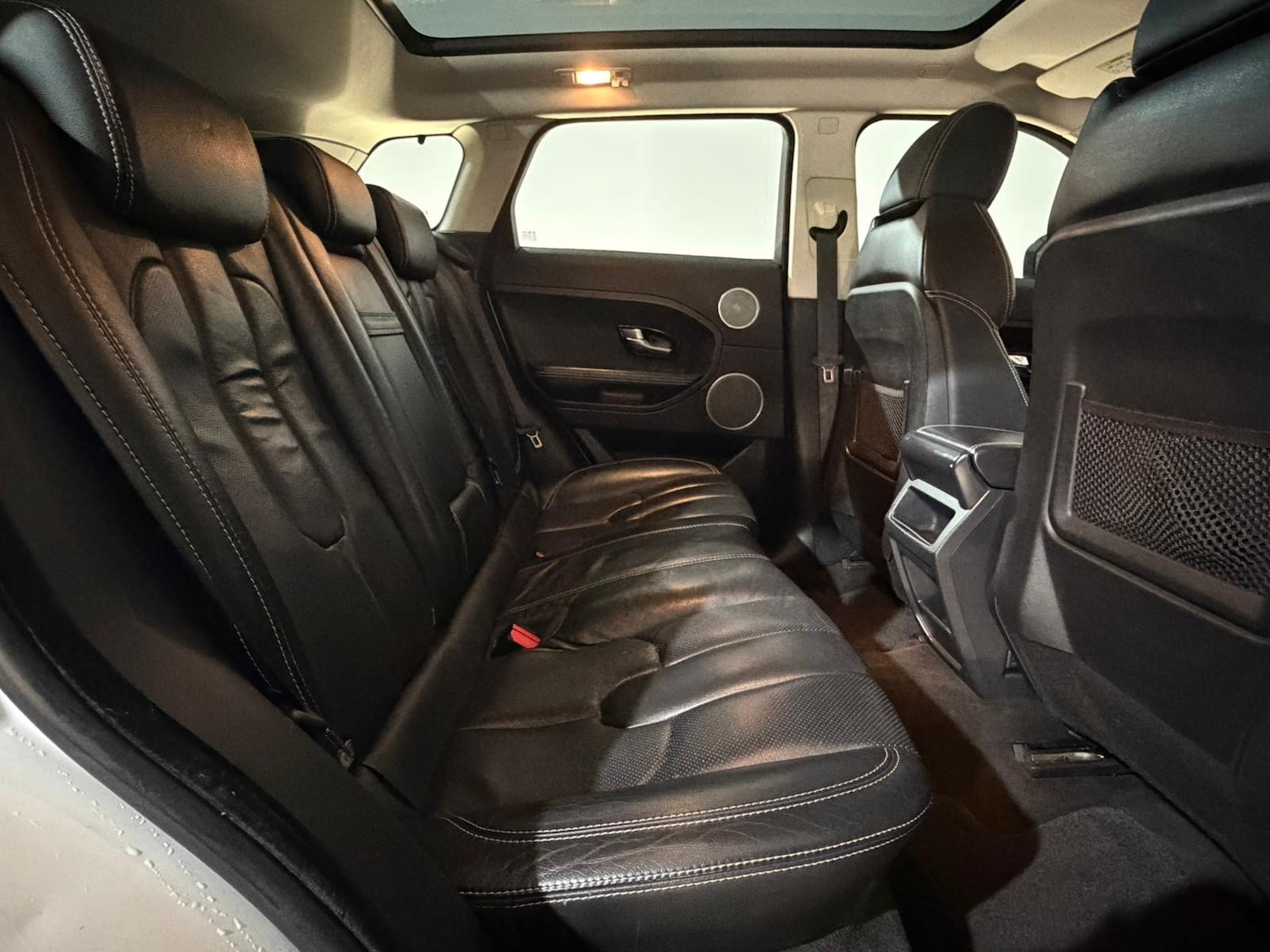 Used Land Rover Range Rover Evoque 2011 for sale - 77282818: Photo 16