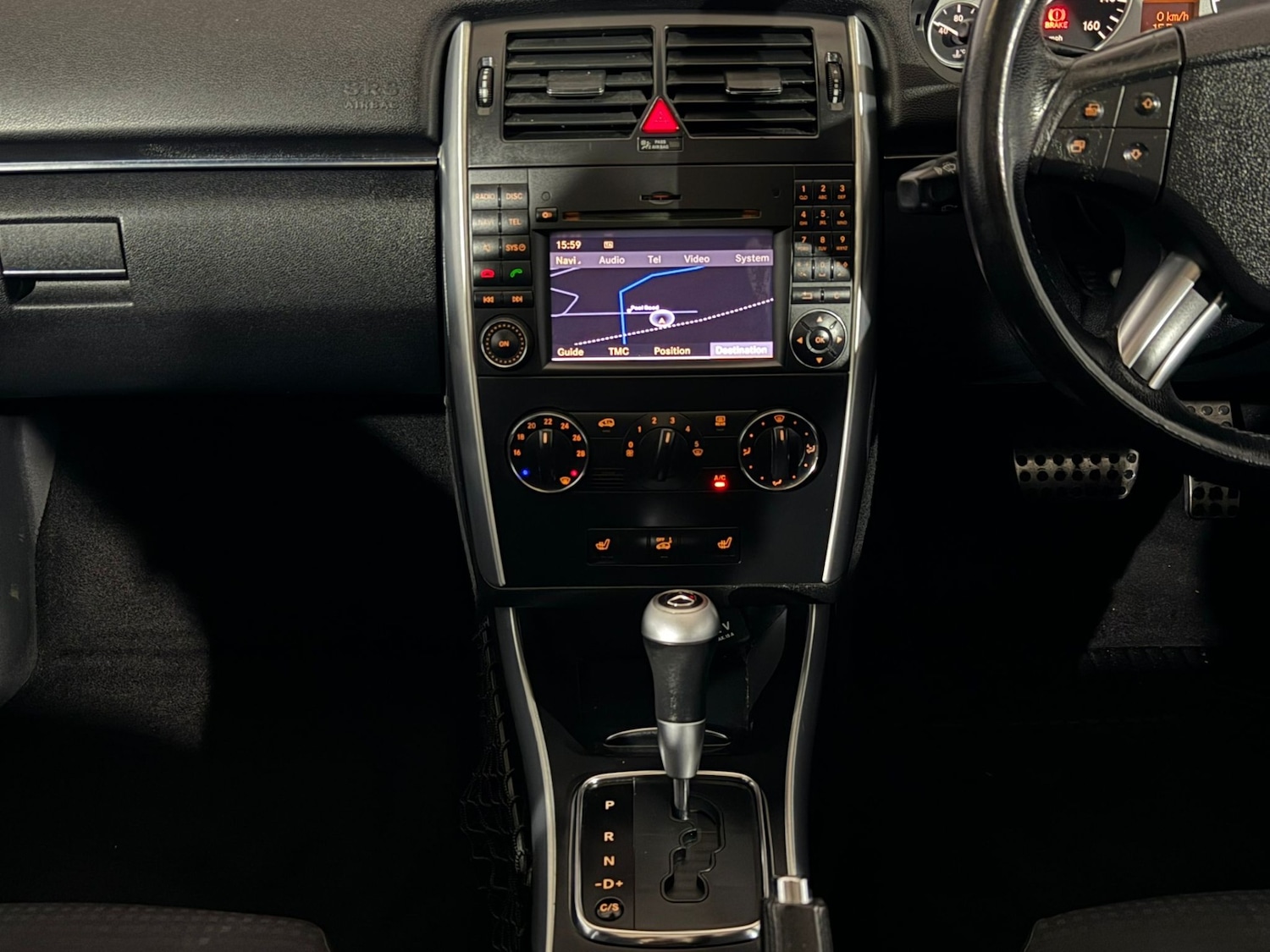 Used Mercedes-Benz B Class 2010 for sale - 76383304: Photo 14