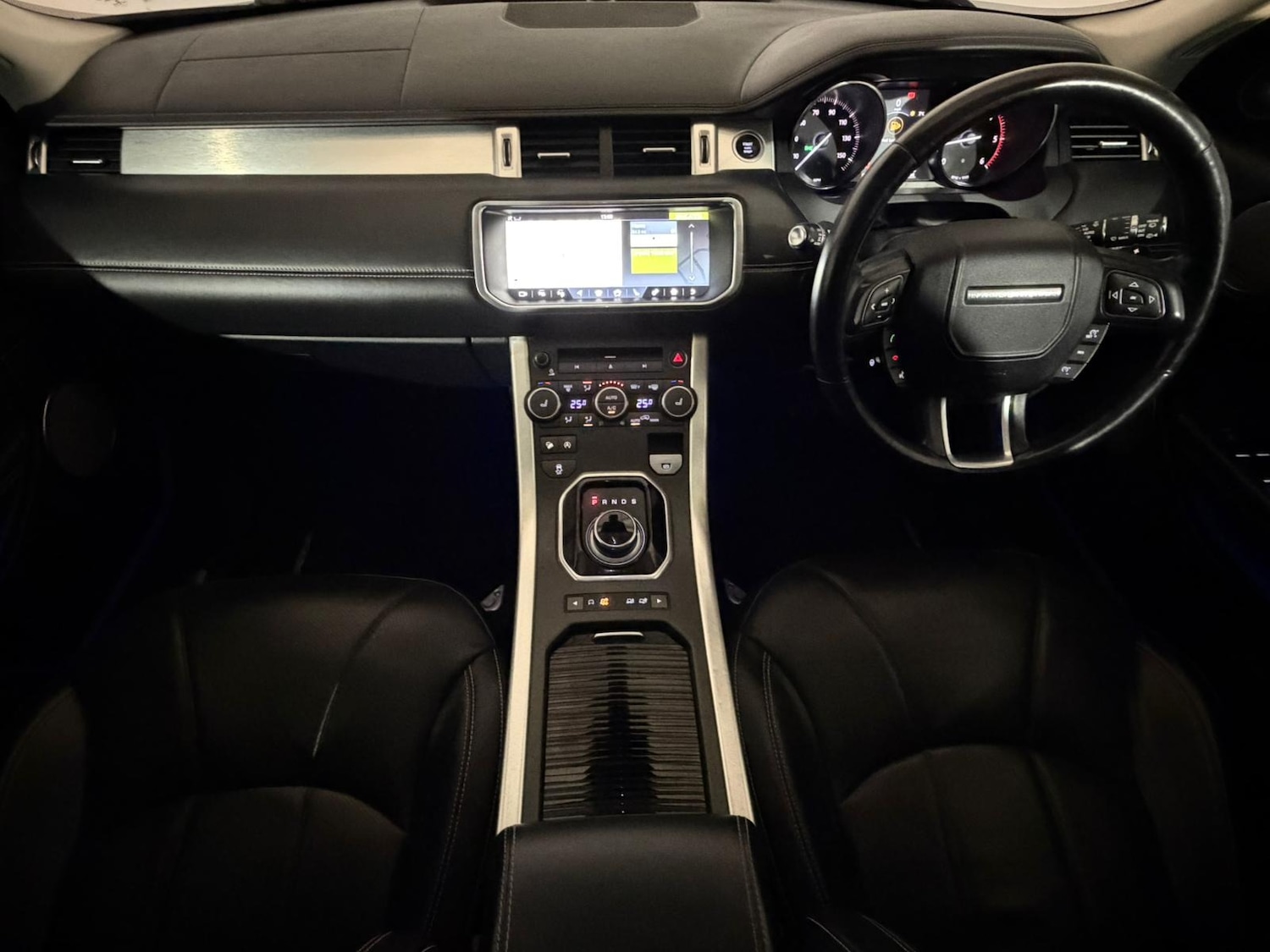 Used Land Rover Range Rover Evoque 2016 for sale - 77125498: Photo 11