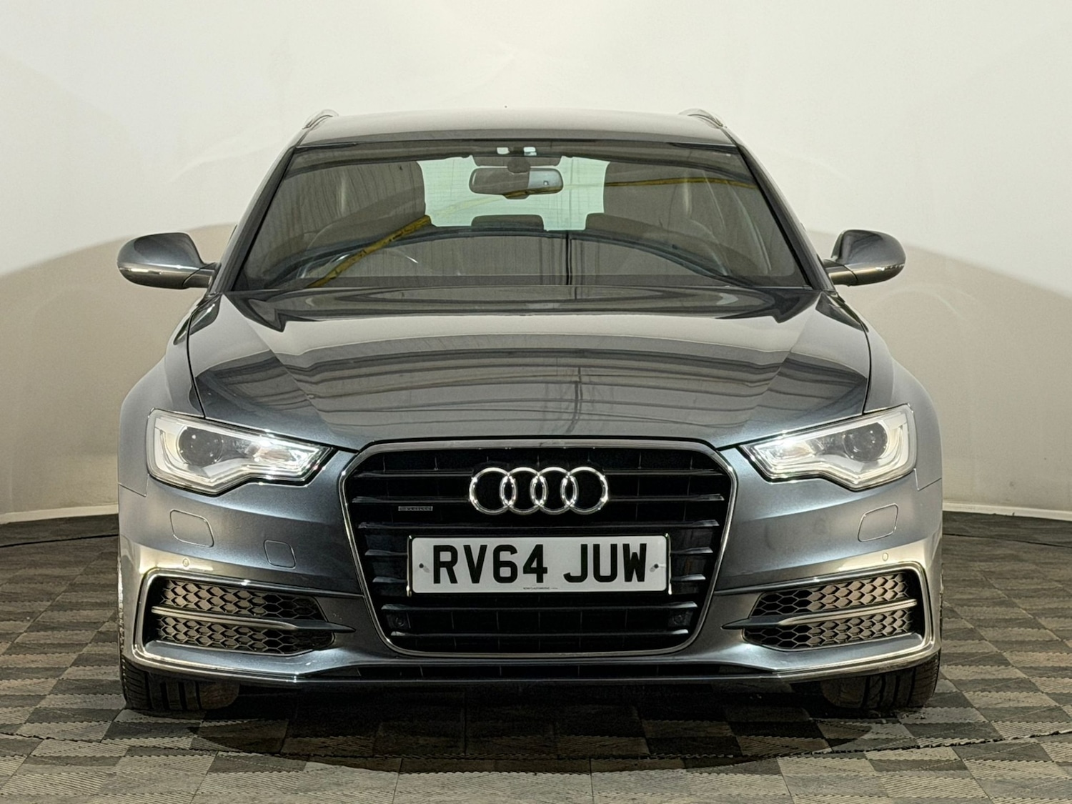 Used Audi A6 2014 for sale - 77791483: Photo 2