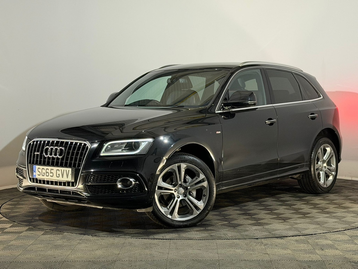 Used Audi Q5 2015 for sale - 78089235: Photo 3