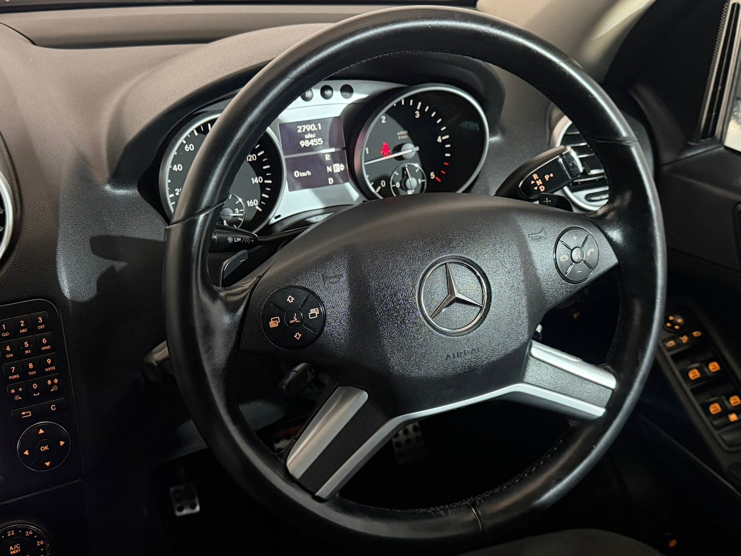 Used Mercedes-Benz M Class 2011 for sale - 77480705: Photo 13