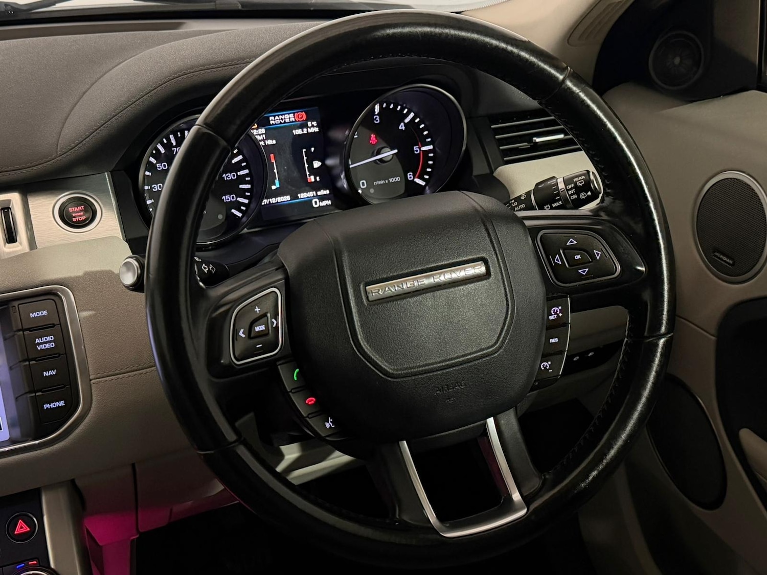 Used Land Rover Range Rover Evoque 2013 for sale - 77058410: Photo 13