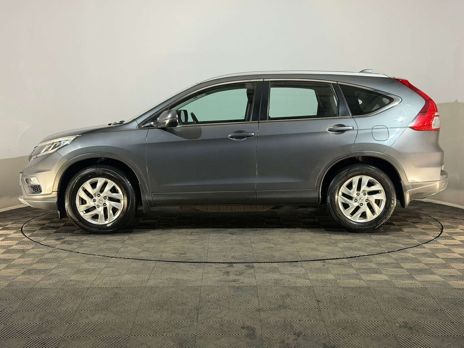 Used Honda CR-V 2016 for sale - 76154396: Photo 5