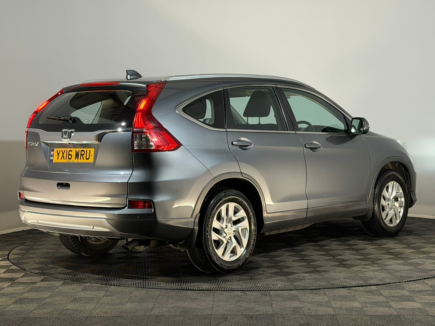 Used Honda CR-V 2016 for sale - 76154396: Photo 6