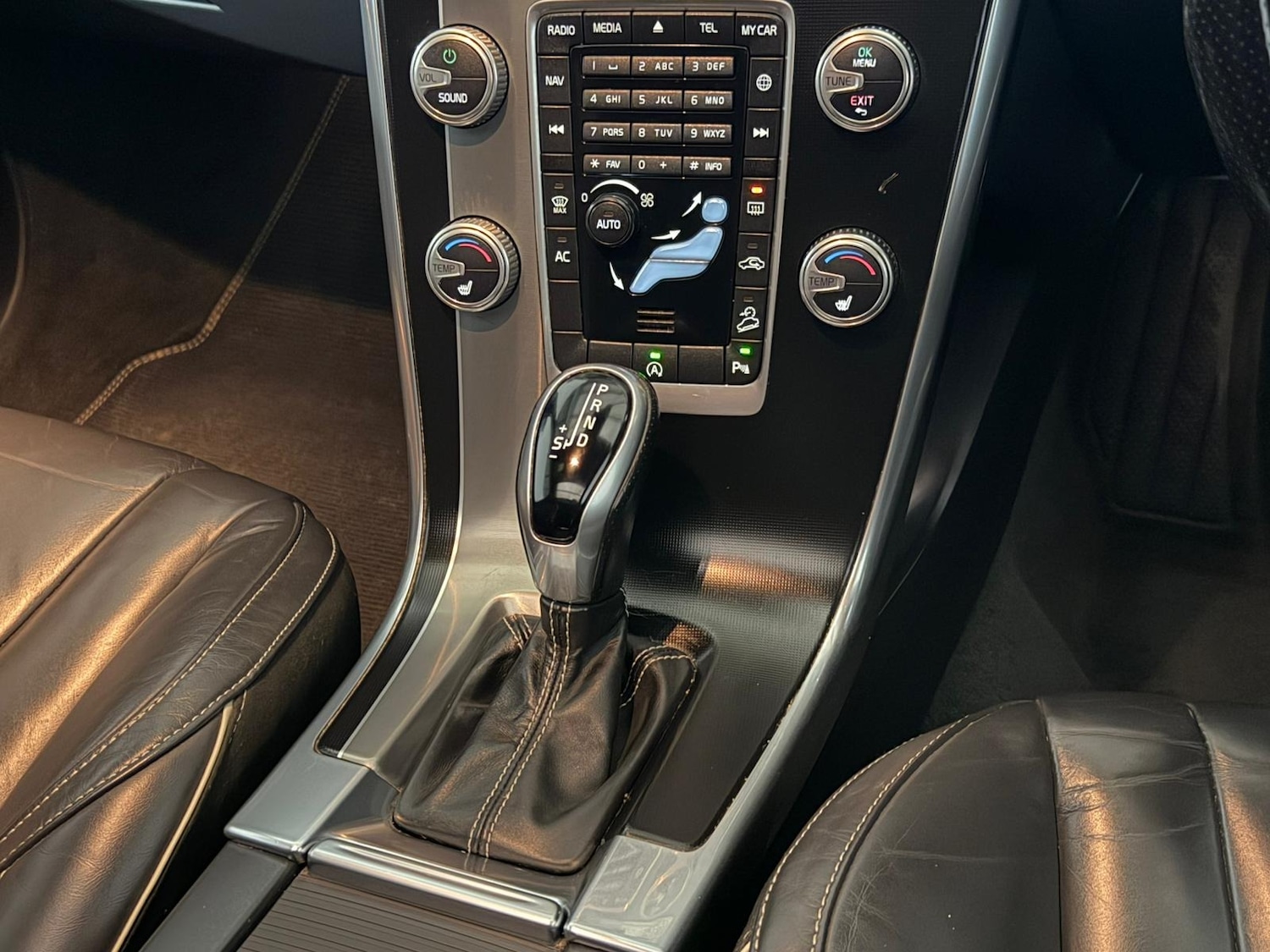 Used Volvo XC60 2016 for sale - 76664577: Photo 15