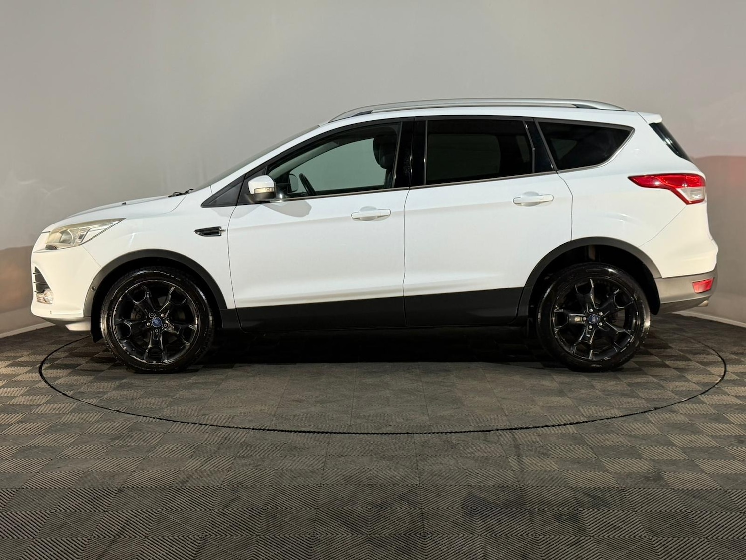 Used Ford Kuga 2013 for sale - 76793008: Photo 5