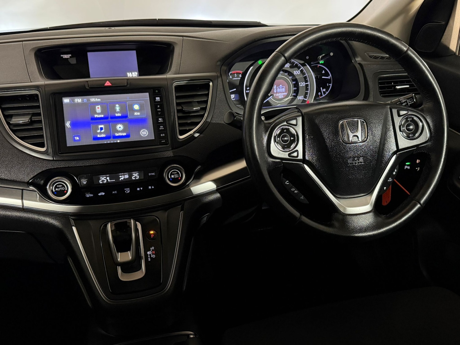 Used Honda CR-V 2015 for sale - 76193631: Photo 12