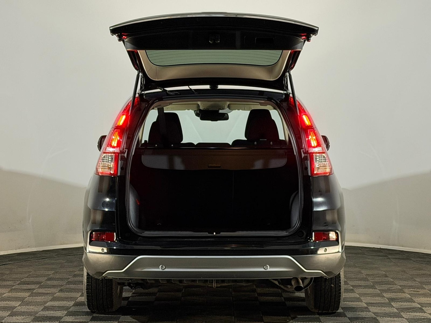 Used Honda CR-V 2015 for sale - 76193631: Photo 8