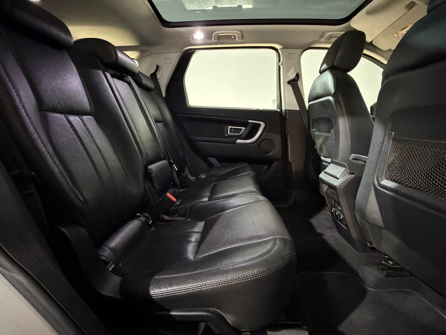 Used Land Rover Discovery Sport 2015 for sale - 76372590: Photo 19