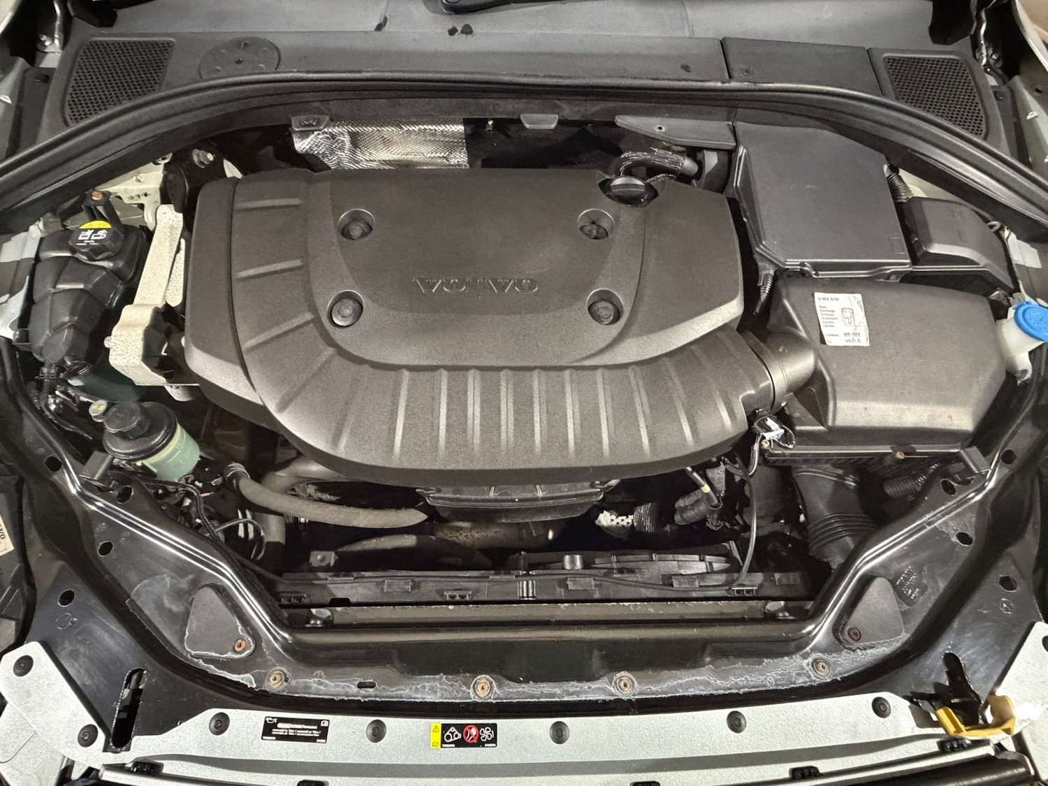 Used Volvo XC60 2016 for sale - 77801916: Photo 10