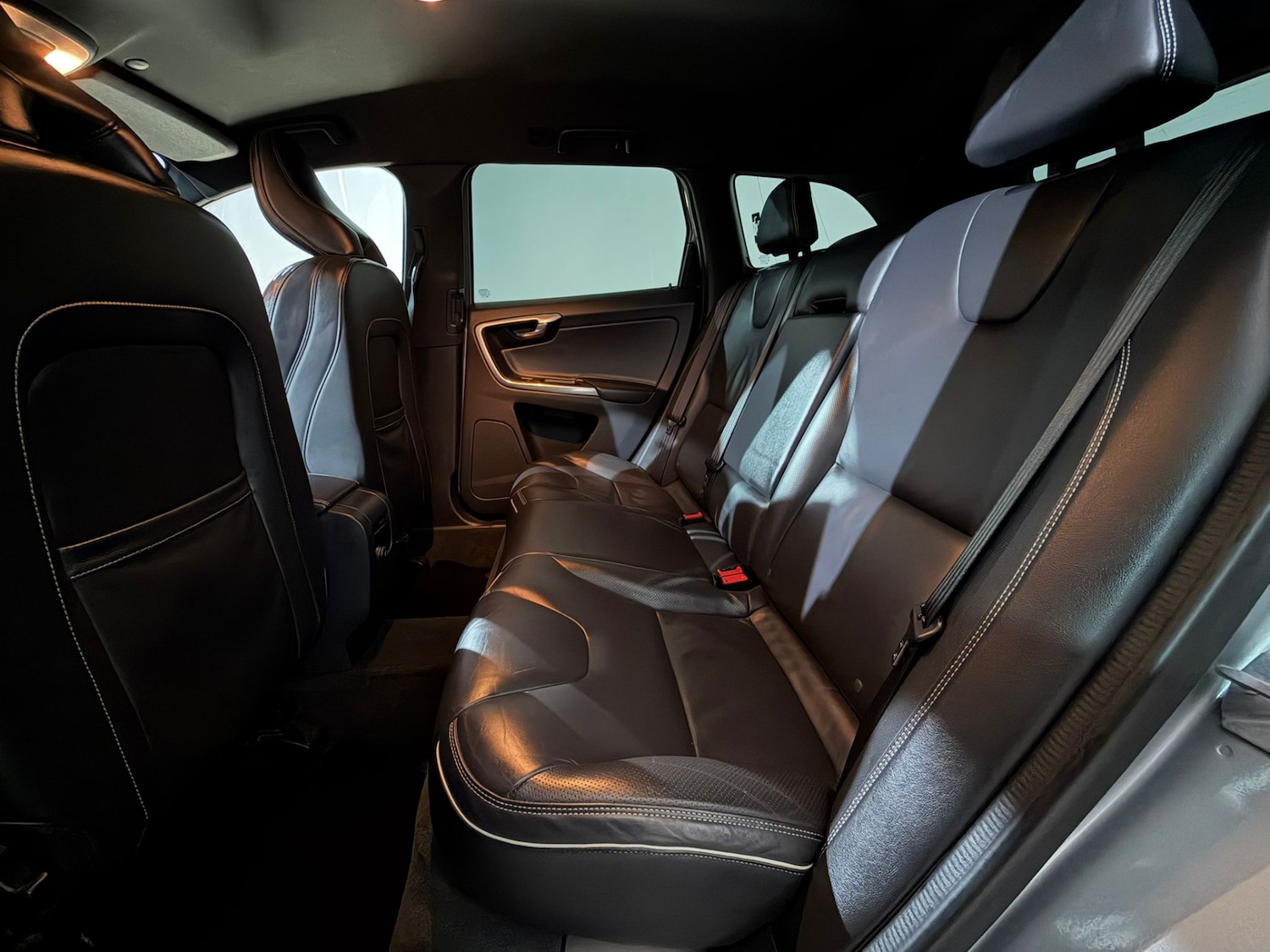 Used Volvo XC60 2016 for sale - 77801916: Photo 19