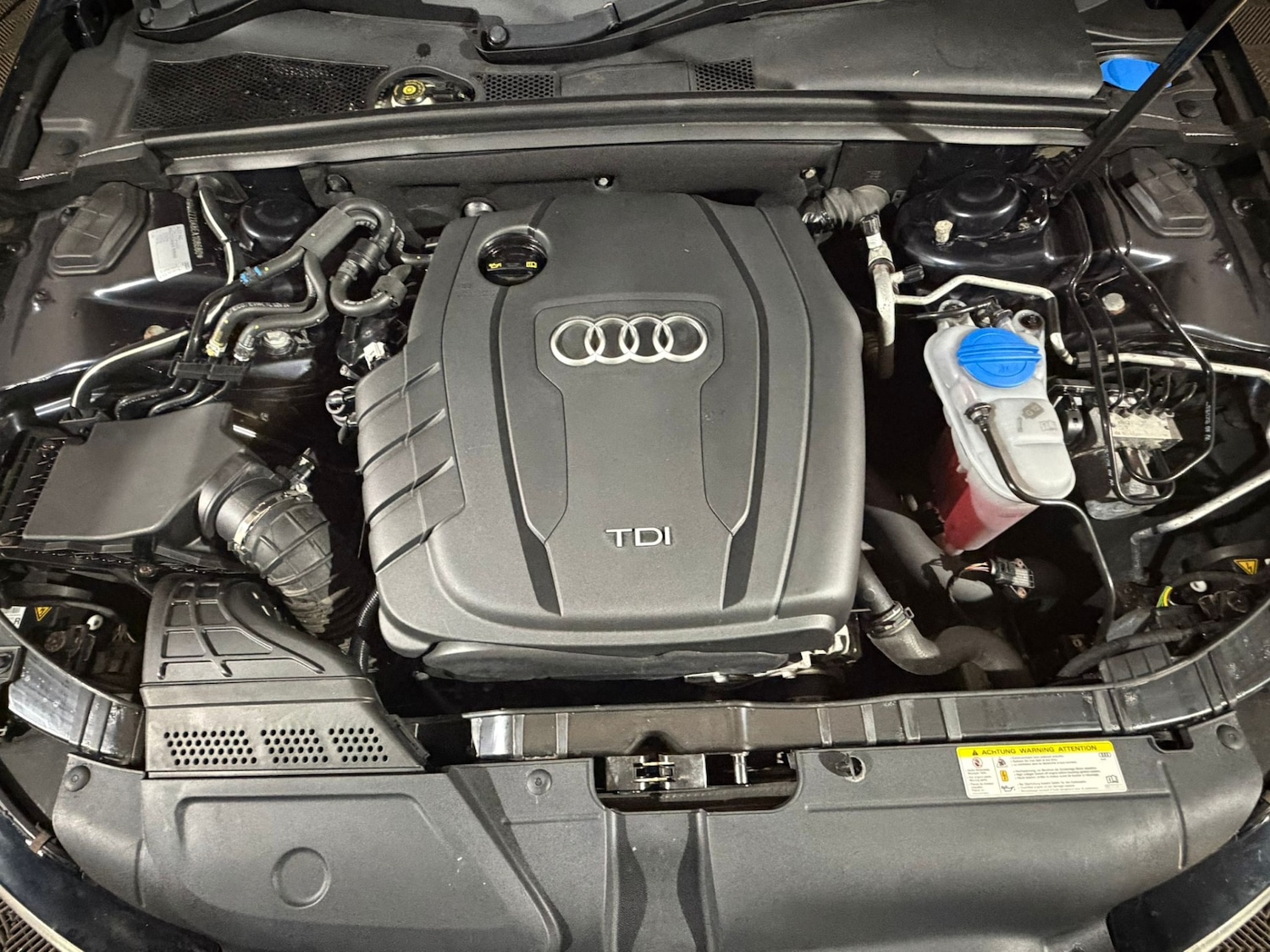 Used Audi A4 2014 for sale - 76612207: Photo 10
