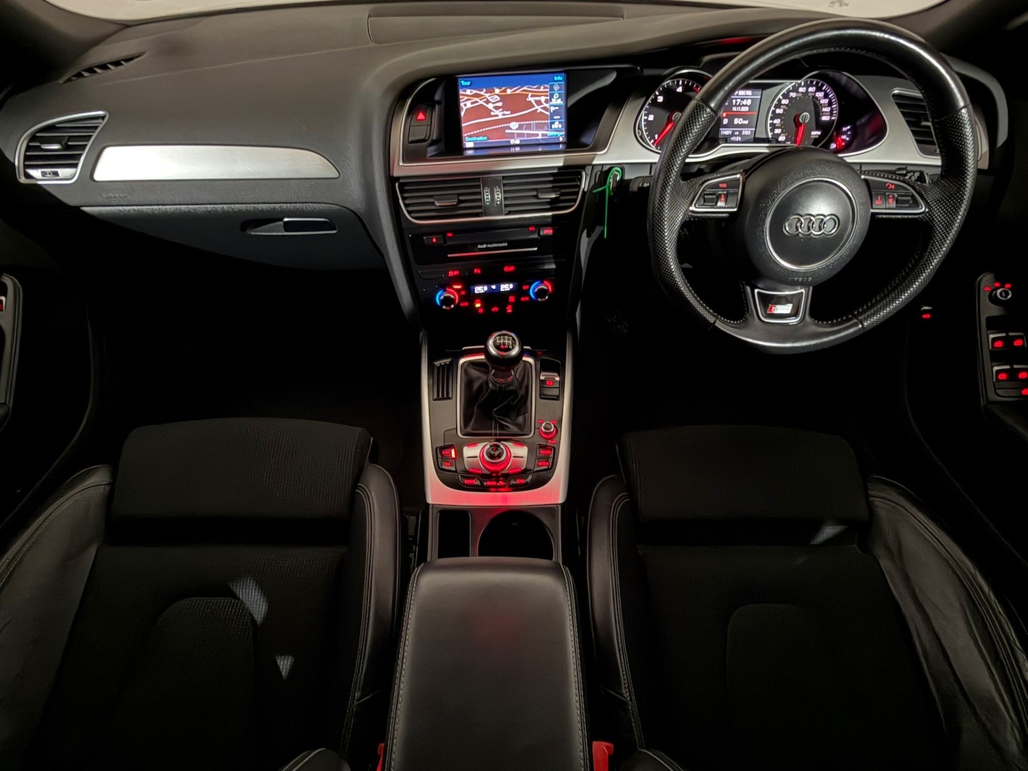 Used Audi A4 2014 for sale - 76612207: Photo 11