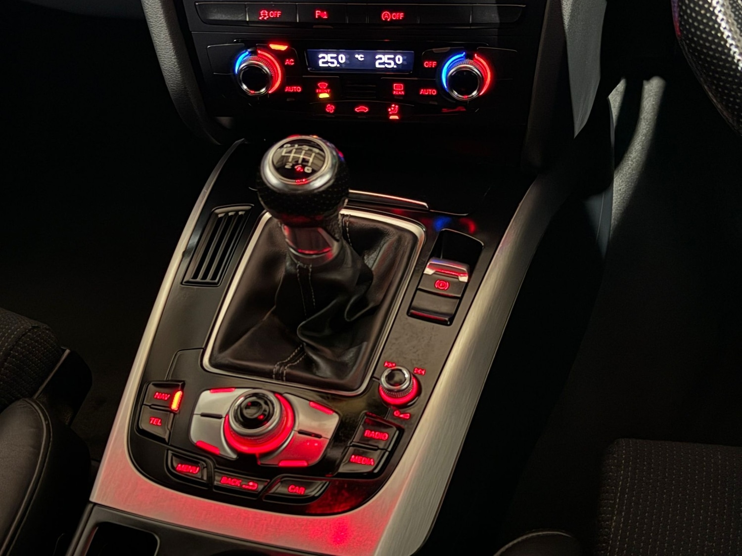 Used Audi A4 2014 for sale - 76612207: Photo 15