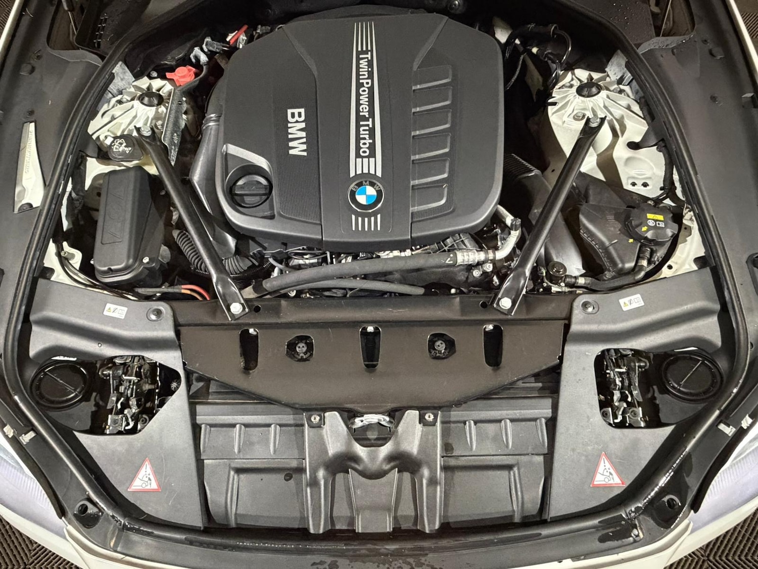 Used BMW 6 Series 2015 for sale - 76445128: Photo 10