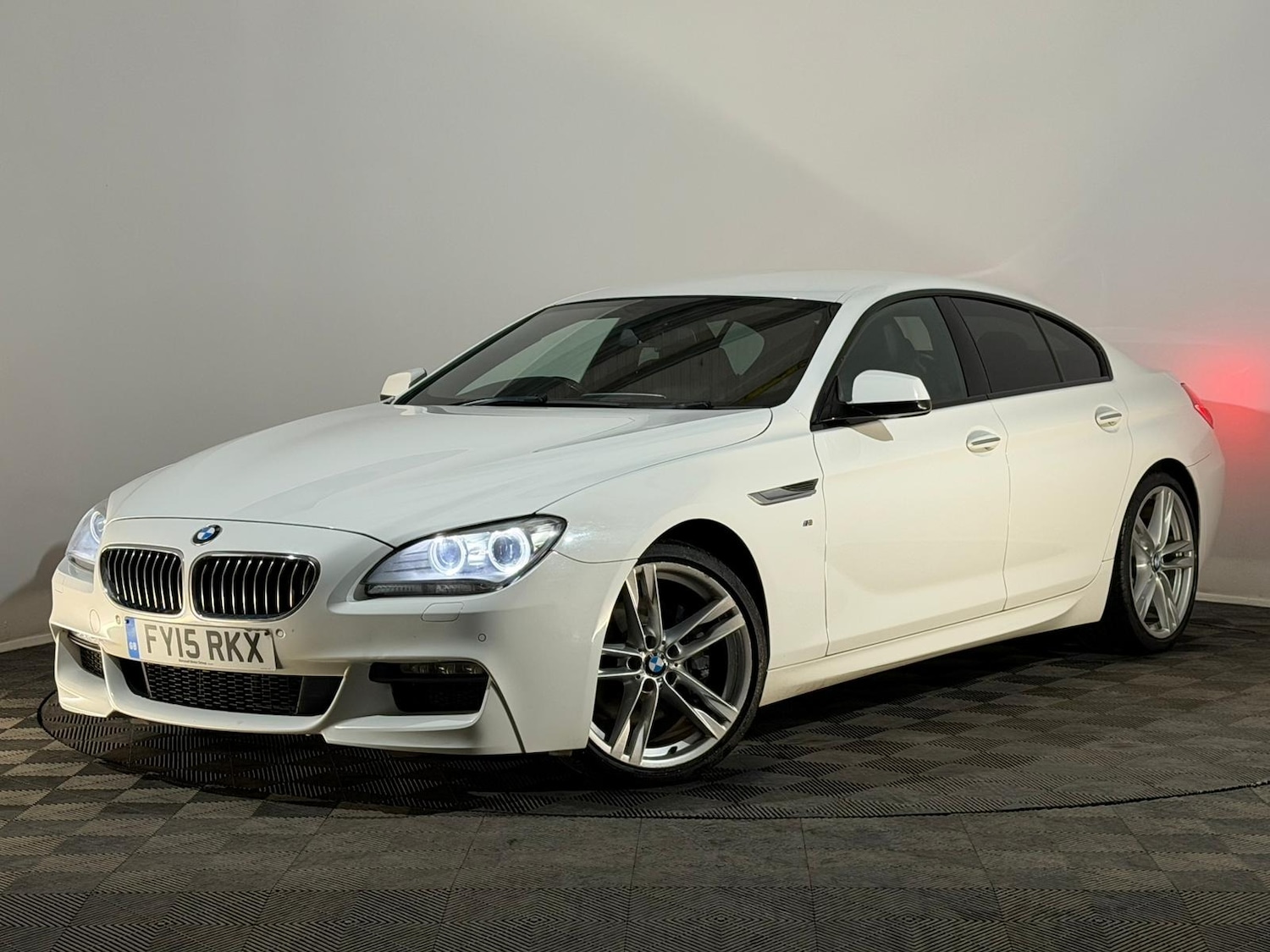 Used BMW 6 Series 2015 for sale - 76445128: Photo 3