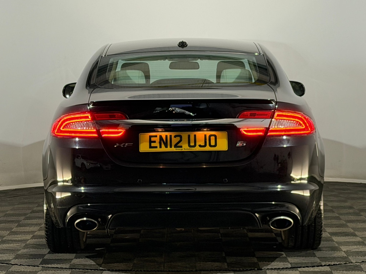 Used Jaguar XF 2012 for sale - 76968664: Photo 7