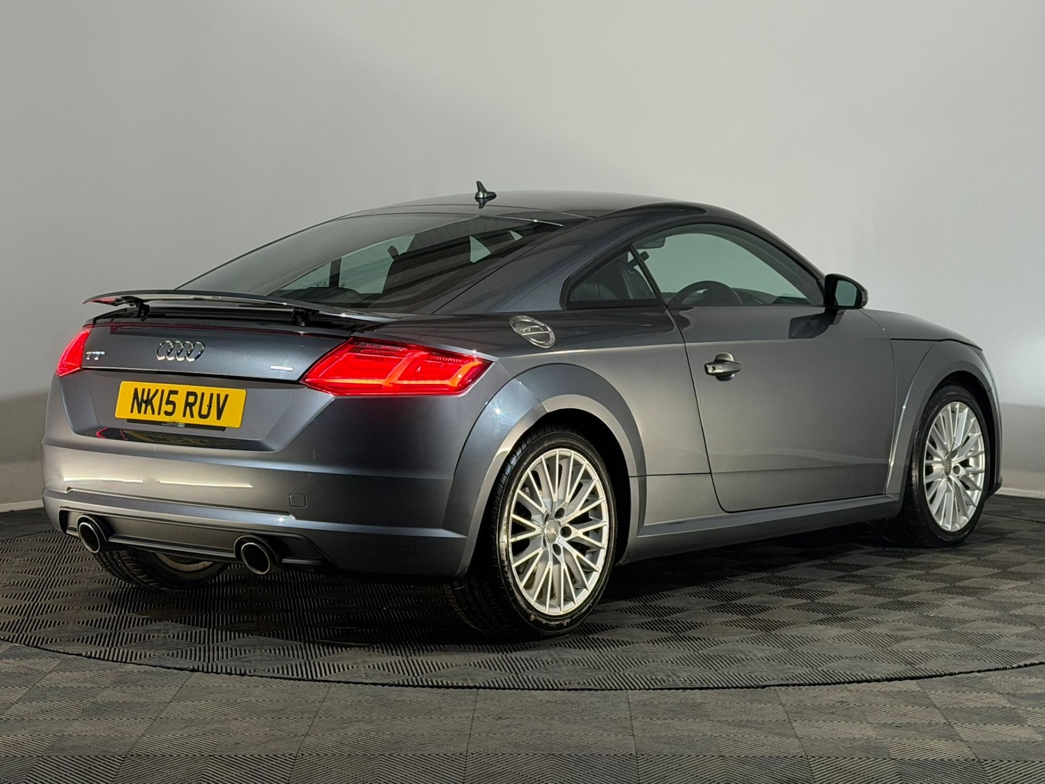 Used Audi TT 2015 for sale - 76672514: Photo 6
