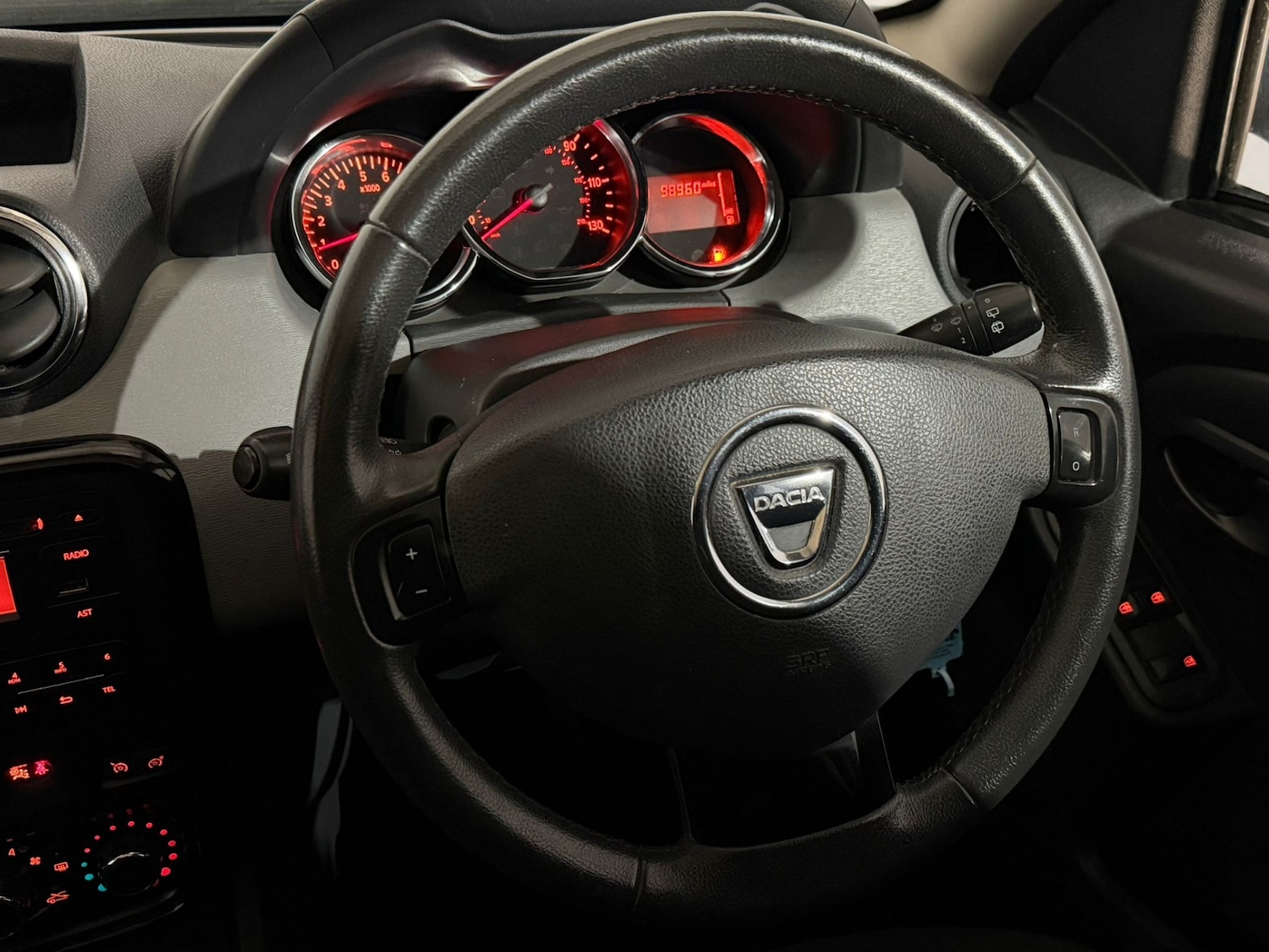 Used Dacia Duster 2015 for sale - 76385167: Photo 12