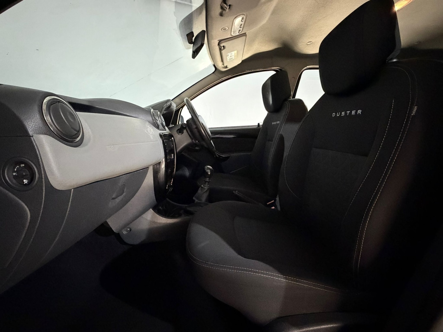 Used Dacia Duster 2015 for sale - 76385167: Photo 17