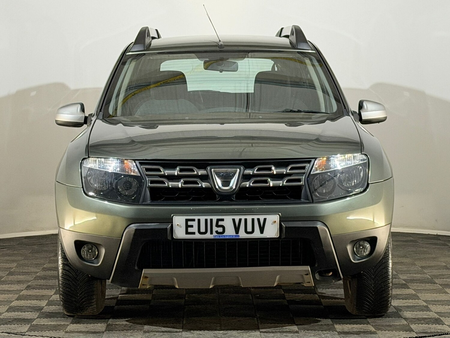 Used Dacia Duster 2015 for sale - 76385167: Photo 2
