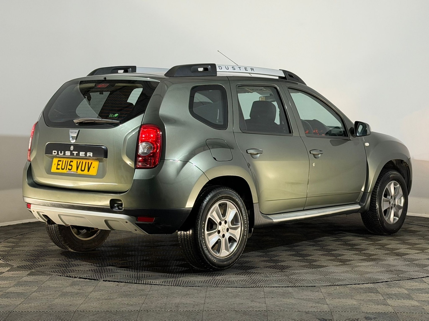 Used Dacia Duster 2015 for sale - 76385167: Photo 6