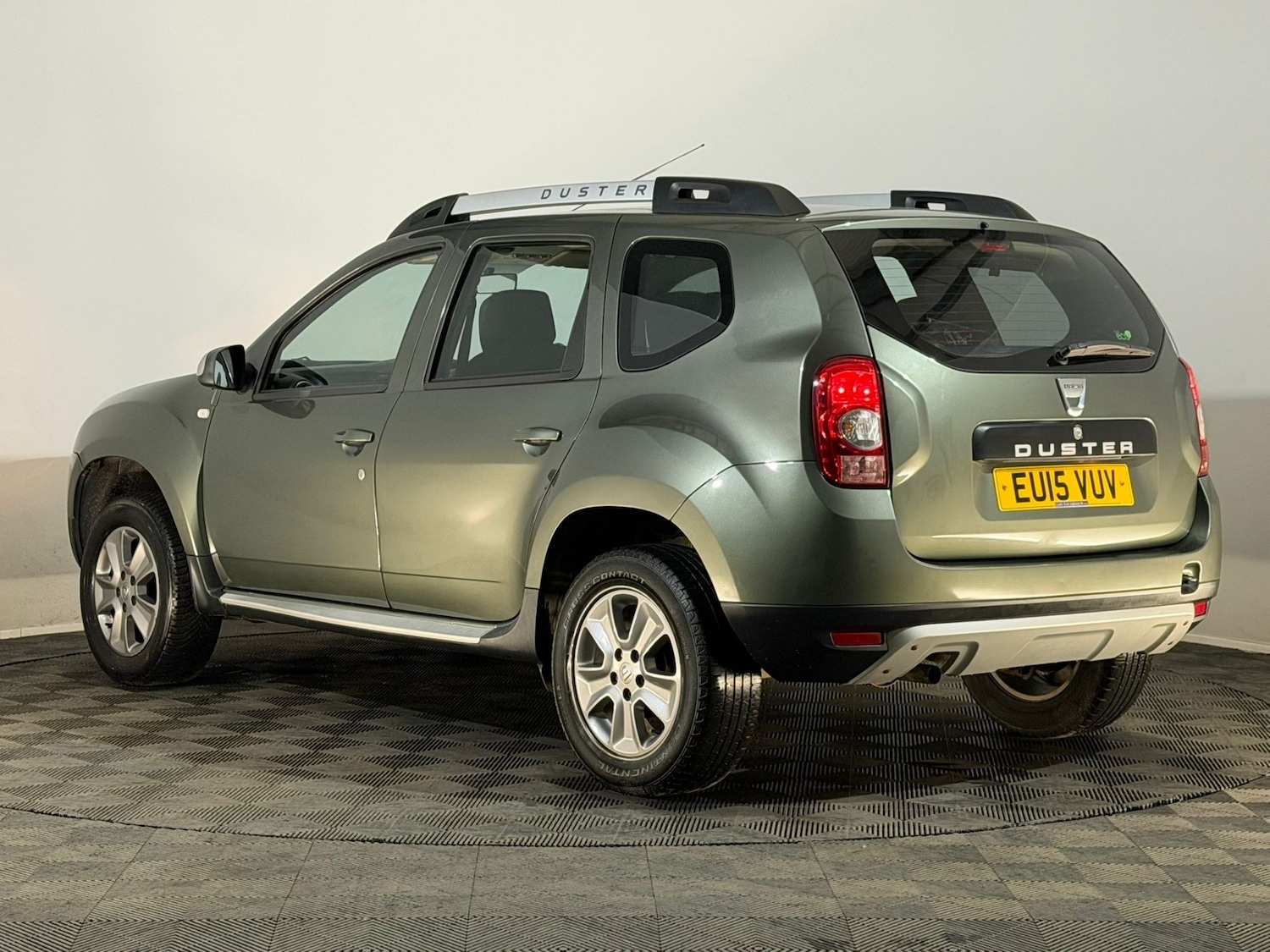 Used Dacia Duster 2015 for sale - 76385167: Photo 9