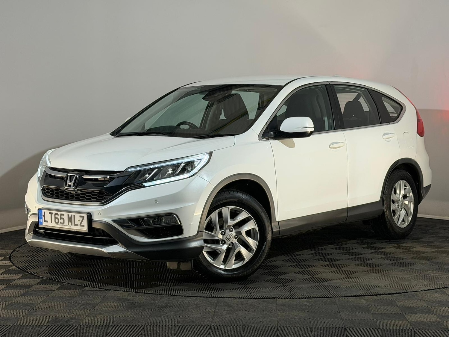 Used Honda CR-V 2015 for sale - 77223205: Photo 3