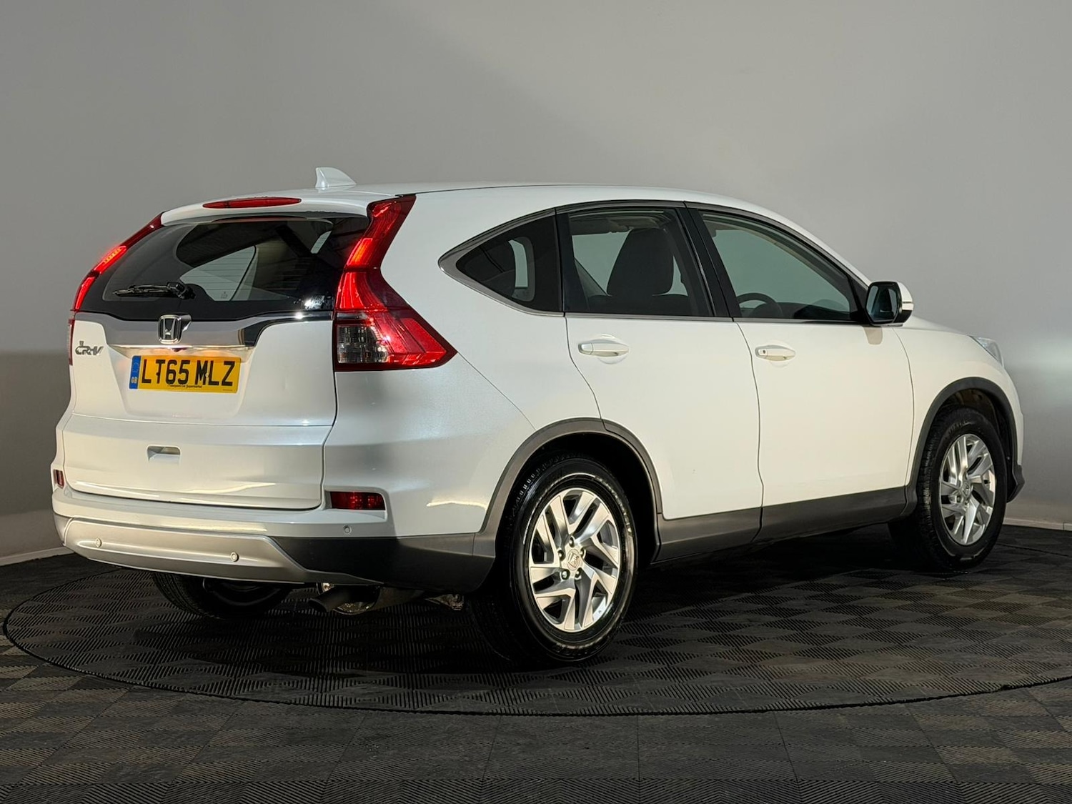 Used Honda CR-V 2015 for sale - 77223205: Photo 6