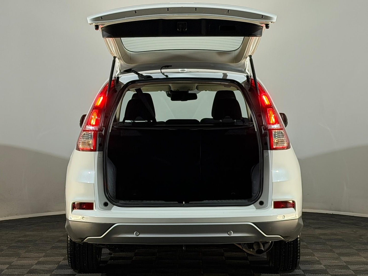 Used Honda CR-V 2015 for sale - 77223205: Photo 8