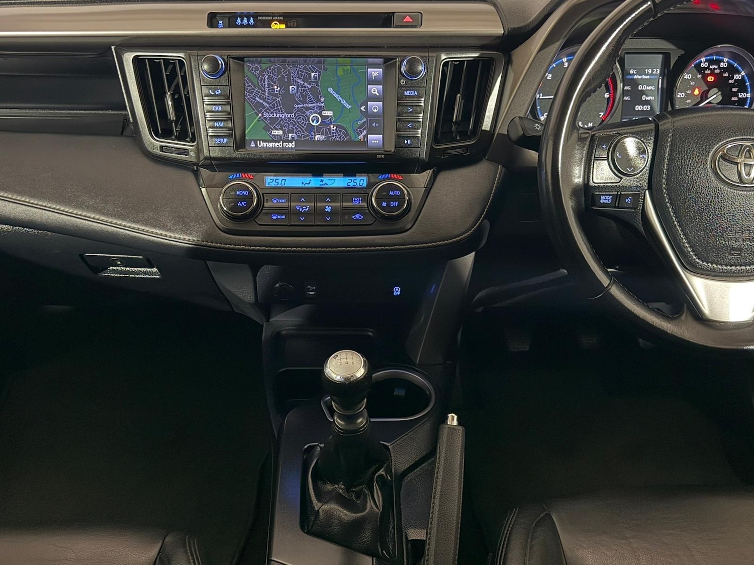 Used Toyota RAV4 2016 for sale - 77446002: Photo 13