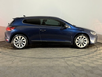 Used Volkswagen Scirocco 2015 for sale - 78406080: Photo