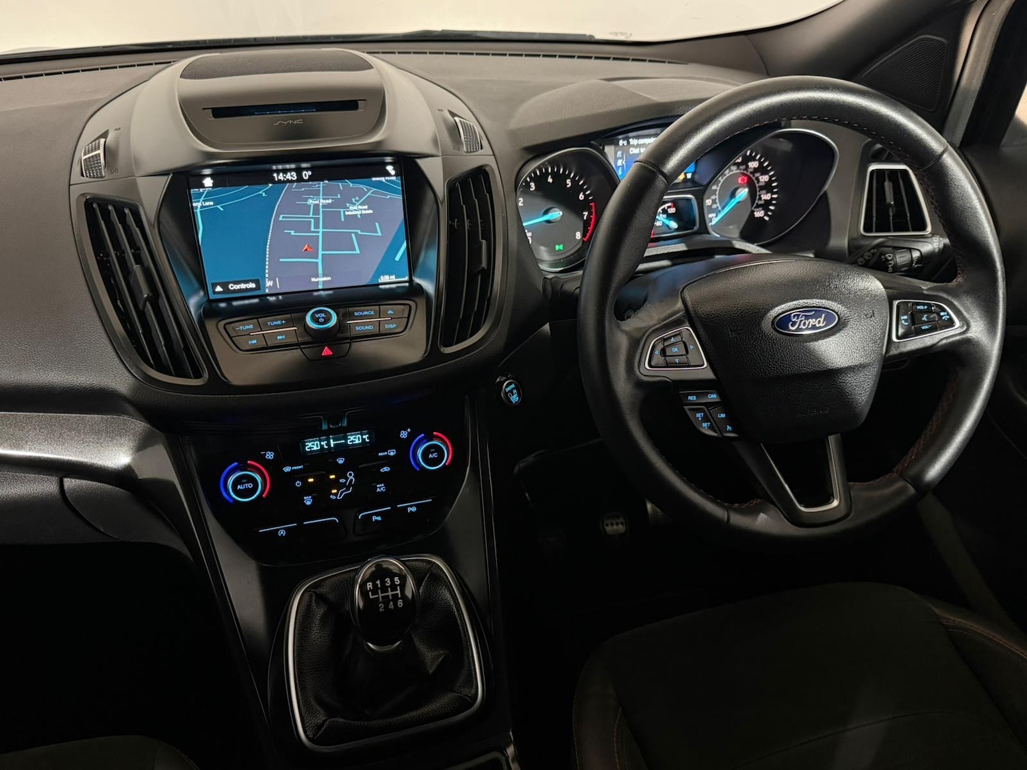Used Ford Kuga 2018 for sale - 77137563: Photo 12
