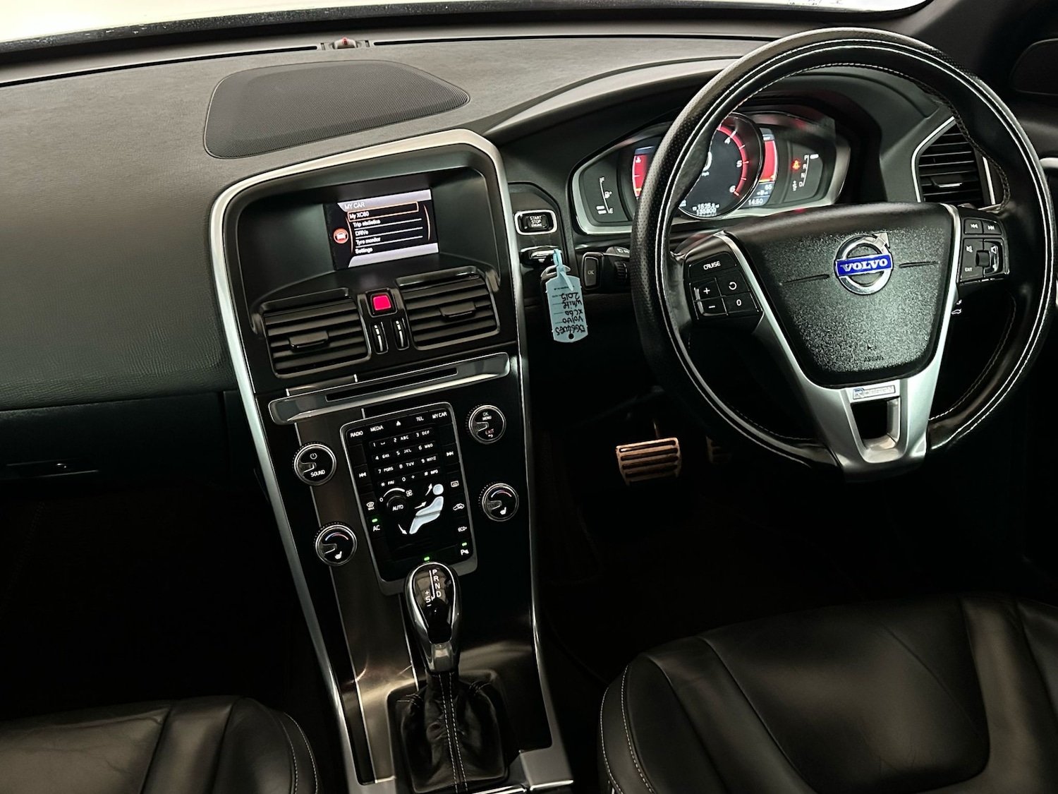 Used Volvo XC60 2014 for sale - 76707493: Photo 10