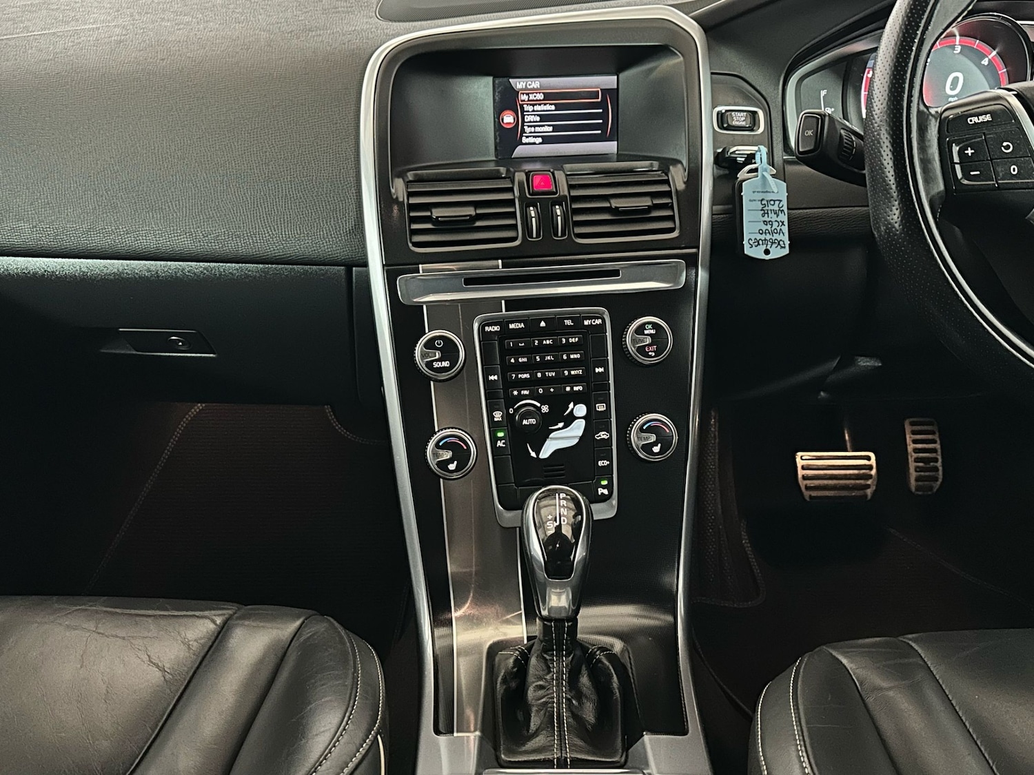 Used Volvo XC60 2014 for sale - 76707493: Photo 12