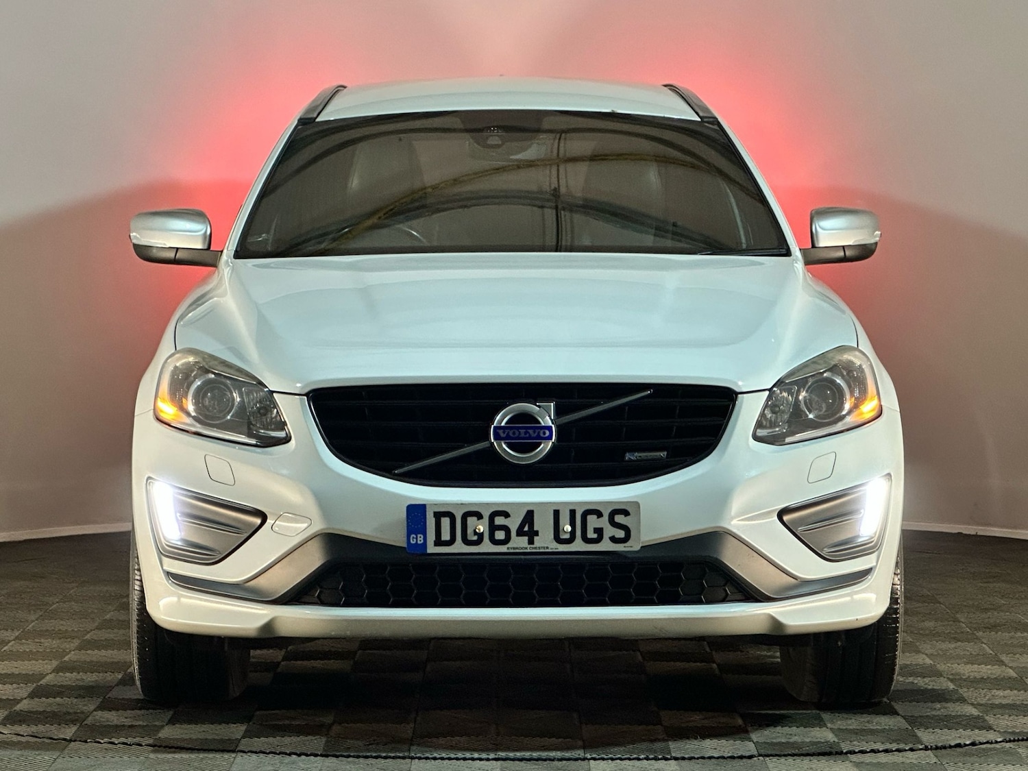 Used Volvo XC60 2014 for sale - 76707493: Photo 2