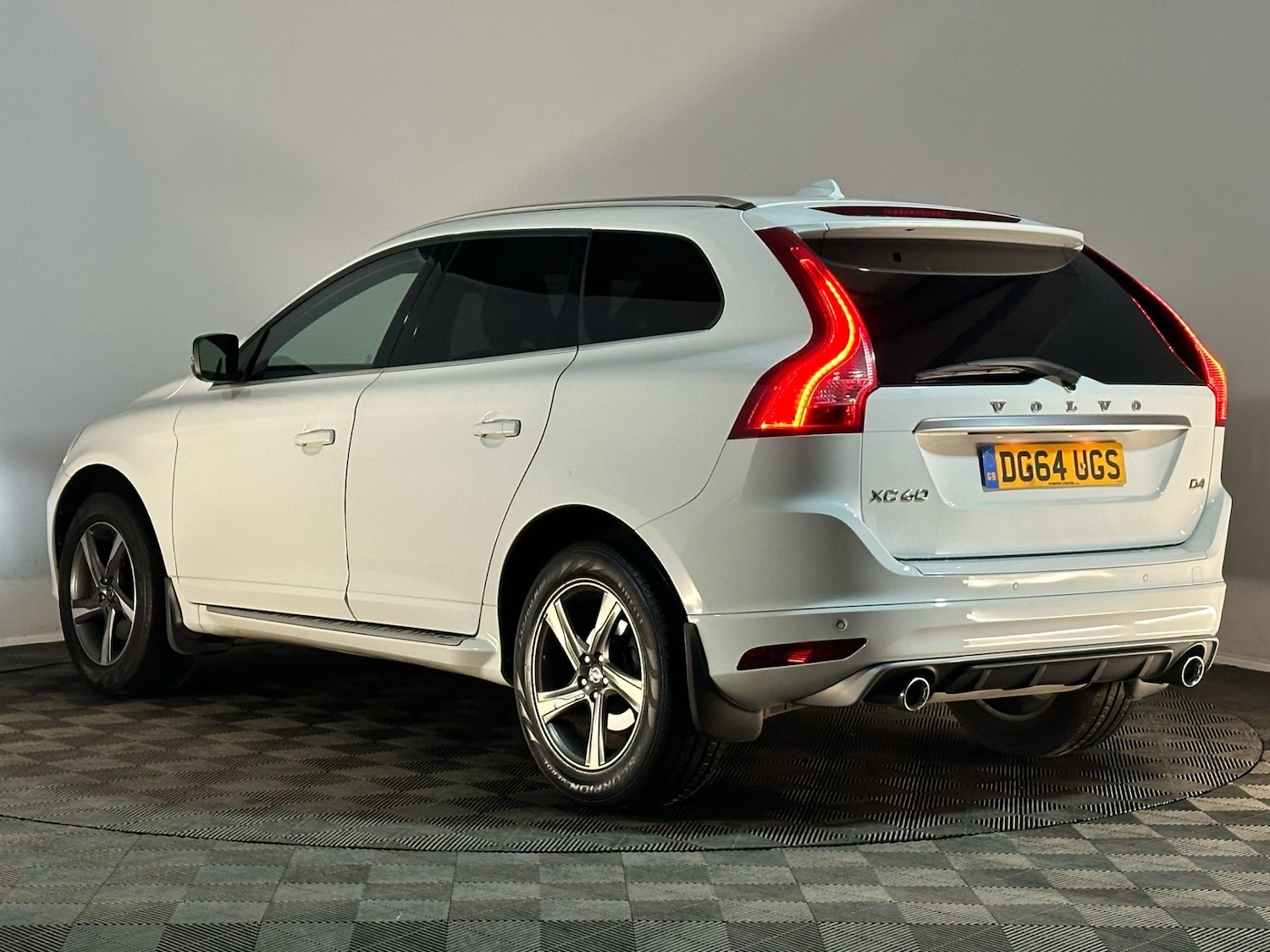 Used Volvo XC60 2014 for sale - 76707493: Photo 8
