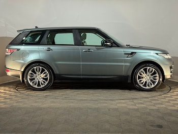 Used Land Rover Range Rover Sport 2015 for sale - 79545791: Photo