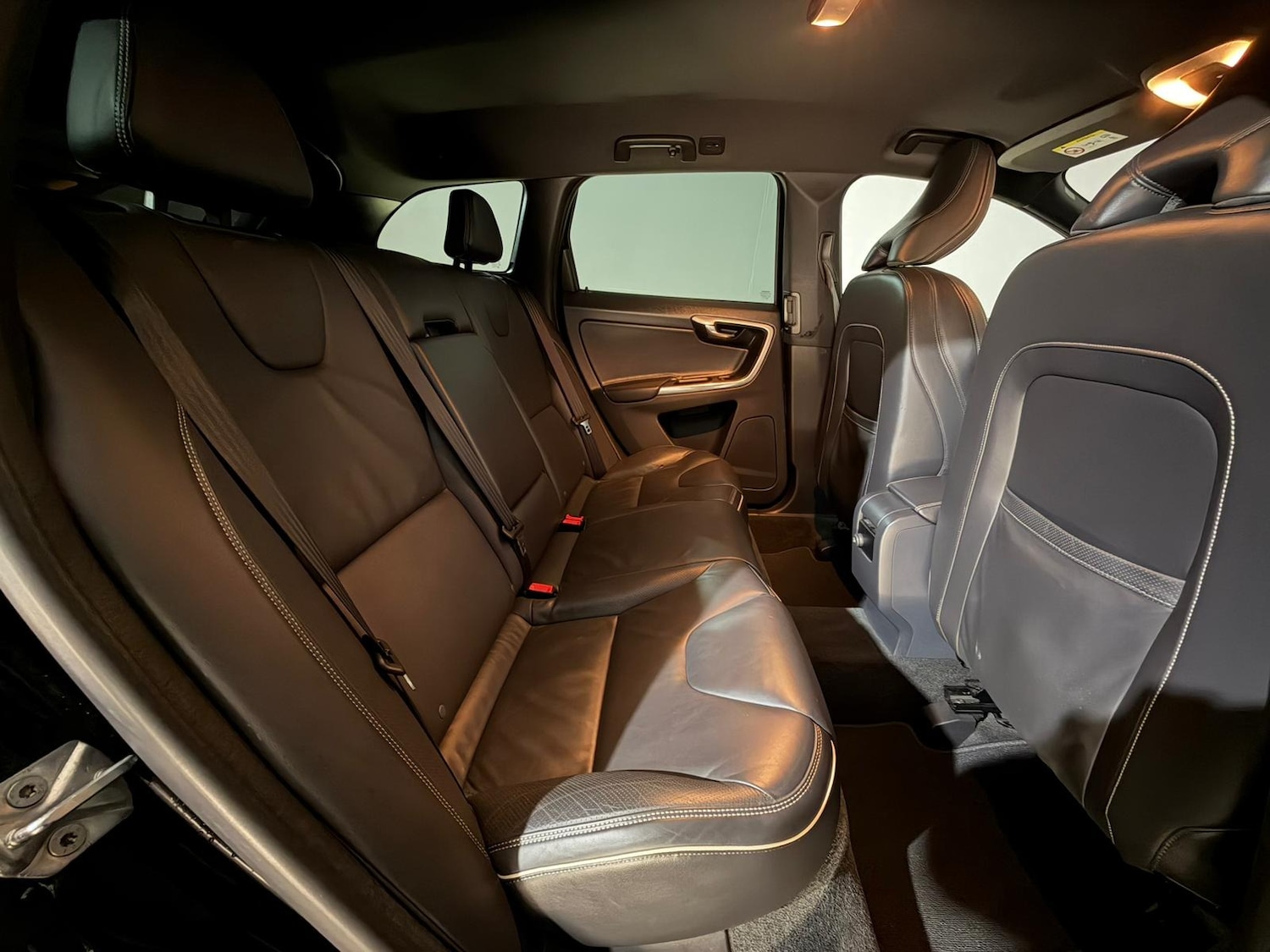 Used Volvo XC60 2015 for sale - 76664590: Photo 18